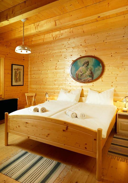 Farm Stay Pirc Laško الغرفة الصورة